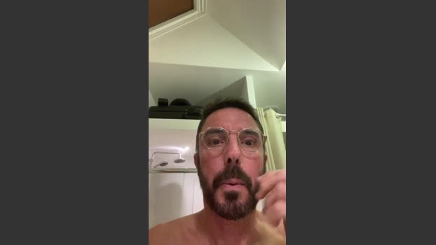 plumalhon64 fuckass Webcam SHOW @ Cam4 18-12-2025