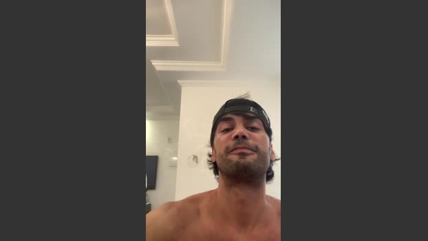 servasluan XXX Webcam SHOW @ Cam4 18-12-2025