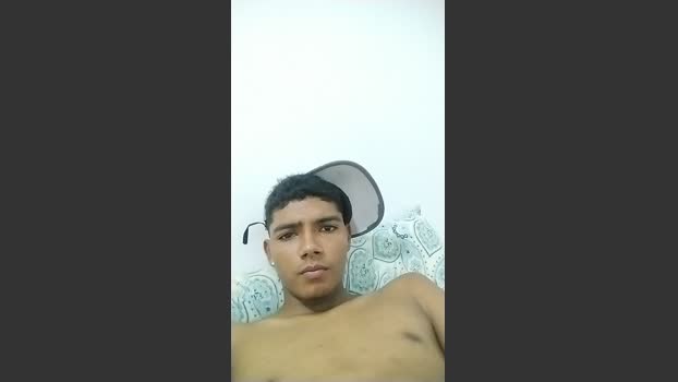 Morenogiga spanking Webcam SHOW @ Cam4 19-12-2025