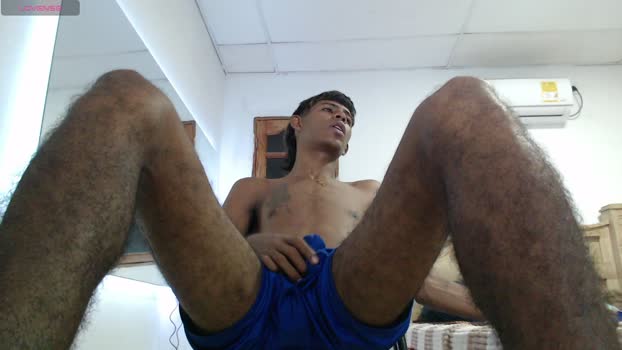 black_boy22_ toys Webcam SHOW @ Cam4 20-12-2025