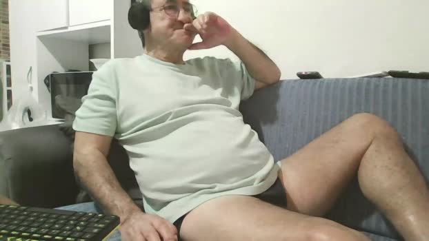 cnut482 fuck Webcam SHOW @ Cam4 20-12-2025