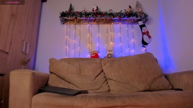 stevee_28 Topless Webcam SHOW @ Cam4 20-12-2025