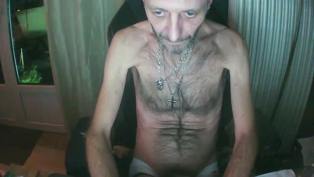 Goodmcluckbln oral Webcam SHOW @ Cam4 20-12-2025