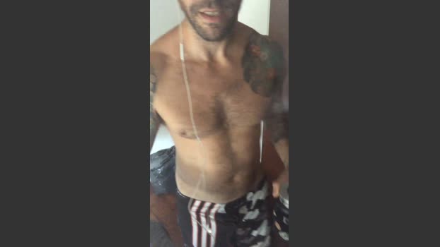 Nenelarge69 suck Webcam SHOW @ Cam4 21-12-2025