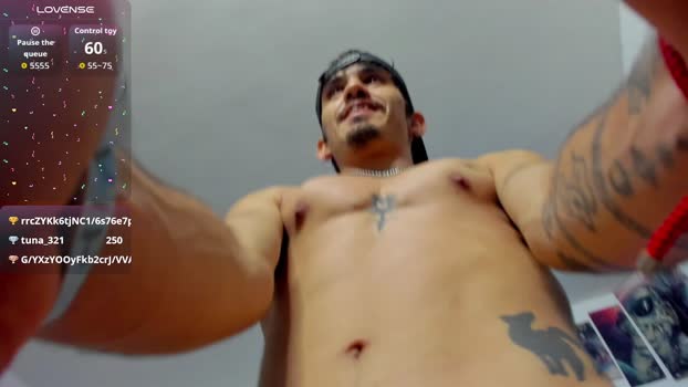 nextboywell2 kiss Webcam SHOW @ Cam4 22-12-2025