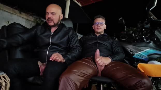simon_and_dav1d deep Webcam SHOW @ Cam4 22-12-2025