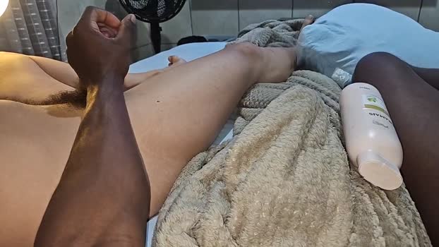 EnzoNovinho fuckher Webcam SHOW @ Cam4 23-12-2025