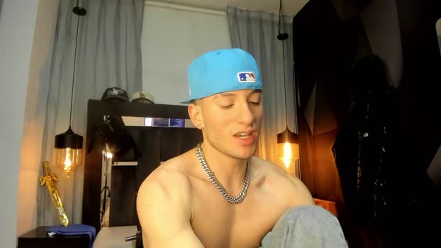 HunterHeat_ spanking Webcam SHOW @ Cam4 23-12-2025
