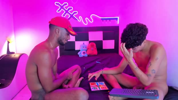 Lucky_boys_ show Webcam SHOW @ Cam4 22-12-2025