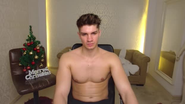 MaxKaidenn fuckass Webcam SHOW @ Cam4 22-12-2025