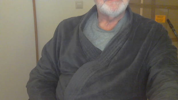 hairybull handsome Webcam SHOW @ Cam4 23-12-2025