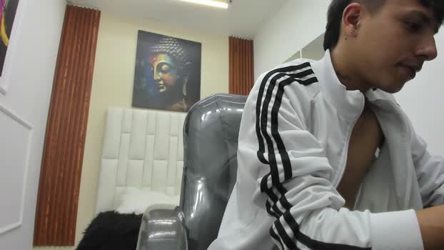 ucas_rivas Cam Webcam SHOW @ Cam4 23-12-2025