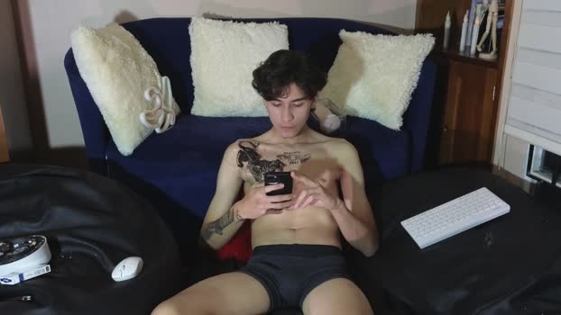 Derekswan bicurious Webcam SHOW @ Cam4 24-12-2025