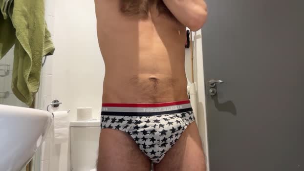 short_and_cute bigtoys Webcam SHOW @ Cam4 23-12-2025