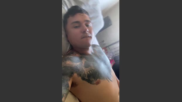 Alesolnic sex Webcam SHOW @ Cam4 25-12-2025