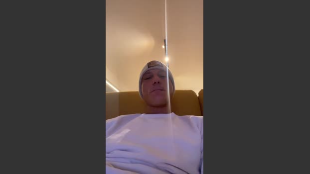 davidlove982 lick Webcam SHOW @ Cam4 25-12-2025