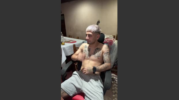 demoniioojoaqu3 handsome Webcam SHOW @ Cam4 25-12-2025