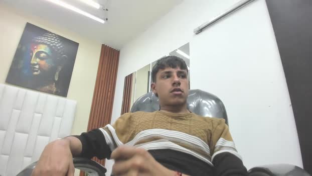 ucas_rivas handsome Webcam SHOW @ Cam4 24-12-2025