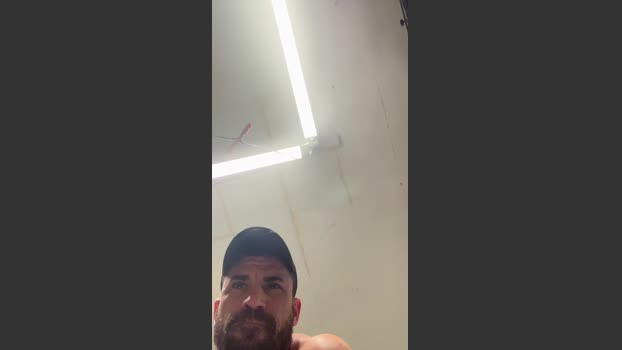 Beardedwood orgasm Webcam SHOW @ Cam4 26-12-2025