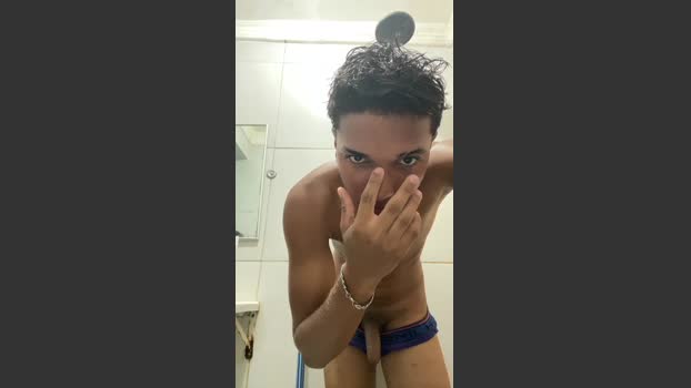 Pauzudo18vini fuckme Webcam SHOW @ Cam4 26-12-2025