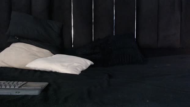 Dominic_ghost suckshow Webcam SHOW @ Cam4 28-12-2025