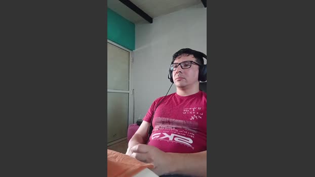 Maxiw7 strip Webcam SHOW @ Cam4 28-12-2025