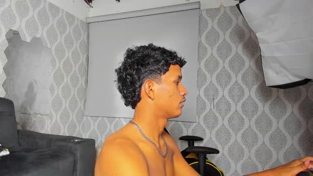 Boy_Savoy Cam Webcam SHOW @ Cam4 30-12-2025