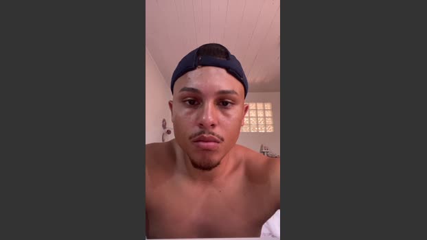 Morenoyboy naked Webcam SHOW @ Cam4 30-12-2025