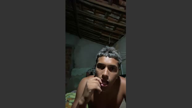 Pauzudo18vini legs Webcam SHOW @ Cam4 30-12-2025