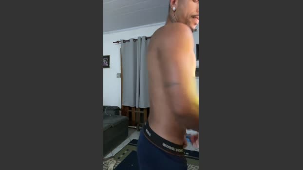Soaresluucas29 beauty Webcam SHOW @ Cam4 30-12-2025