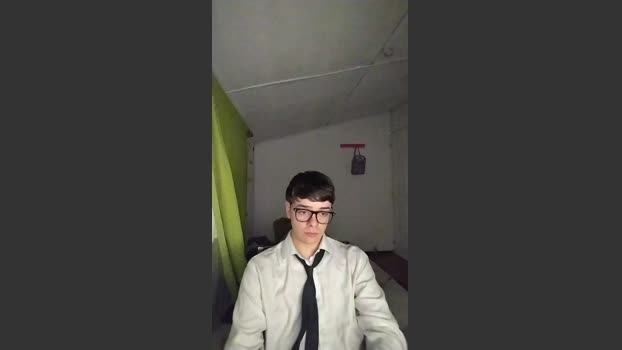 V4mpxboy bigballs Webcam SHOW @ Cam4 30-12-2025