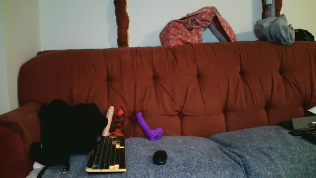 Youngloads suckshow Webcam SHOW @ Cam4 30-12-2025