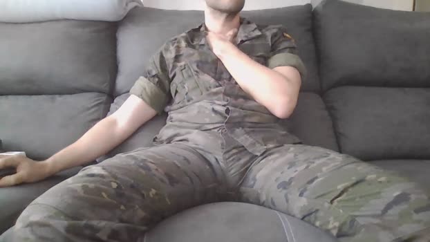 militar_guap suck Webcam SHOW @ Cam4 29-12-2025
