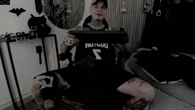 onceagain97 legs Webcam SHOW @ Cam4 30-12-2025