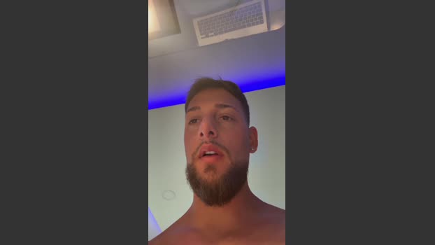 stallonenapoli2 show Webcam SHOW @ Cam4 30-12-2025