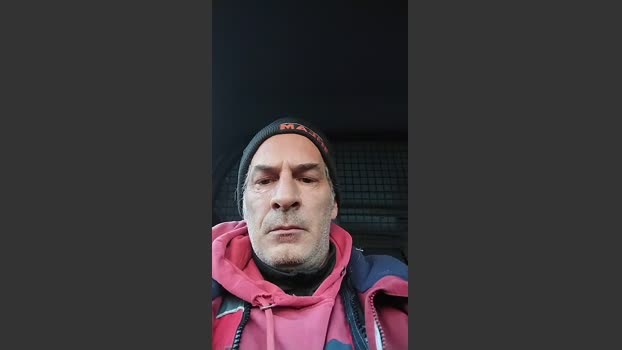 Antoine79450 sexymale Webcam SHOW @ Cam4 31-12-2025
