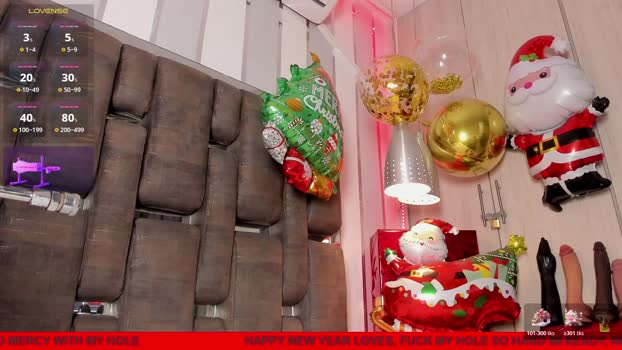 ValentinoMoreti legs Webcam SHOW @ Cam4 31-12-2025