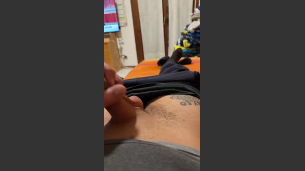camo1985 fingering Webcam SHOW @ Cam4 31-12-2025