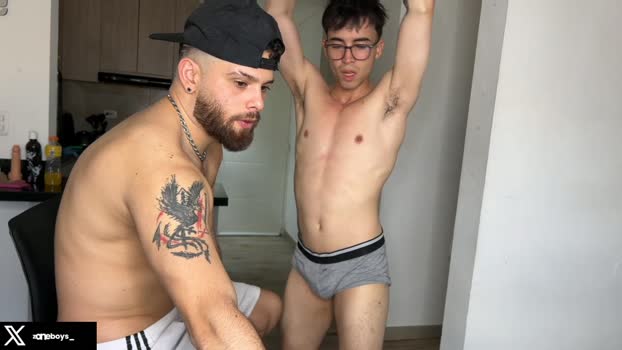 zoneboys_ toy Webcam SHOW @ Cam4 30-12-2025