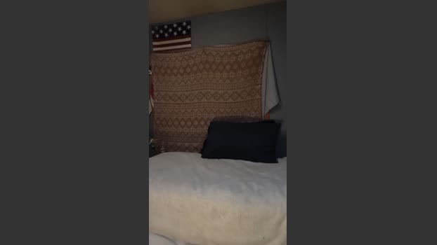 420rebel spanking Webcam SHOW @ Cam4 31-12-2025