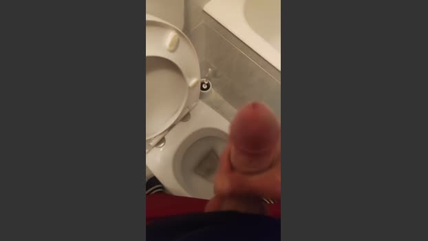 69Ruben97 fuckass Webcam SHOW @ Cam4 01-01-2026