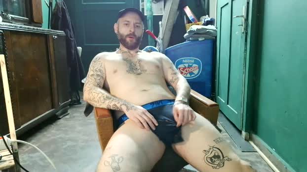 Florian21812 jerking Webcam SHOW @ Cam4 01-01-2026