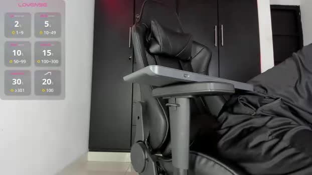 LIAM_MATEO_ play Webcam SHOW @ Cam4 01-01-2026