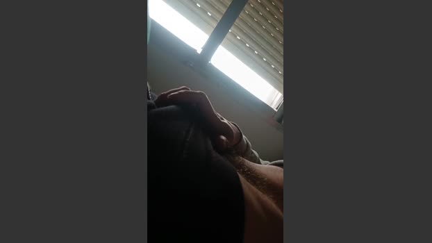 chilly18 spanking Webcam SHOW @ Cam4 01-01-2026