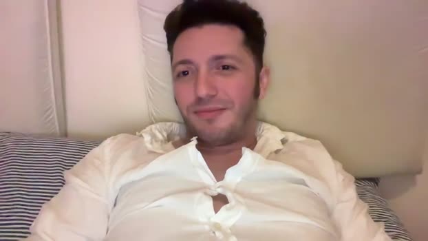 divad88 fingering Webcam SHOW @ Cam4 01-01-2026
