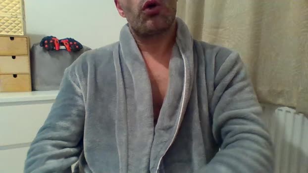 hotadiction bigballs Webcam SHOW @ Cam4 01-01-2026