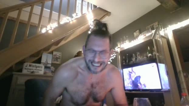 marco2518 deepthroat Webcam SHOW @ Cam4 01-01-2026