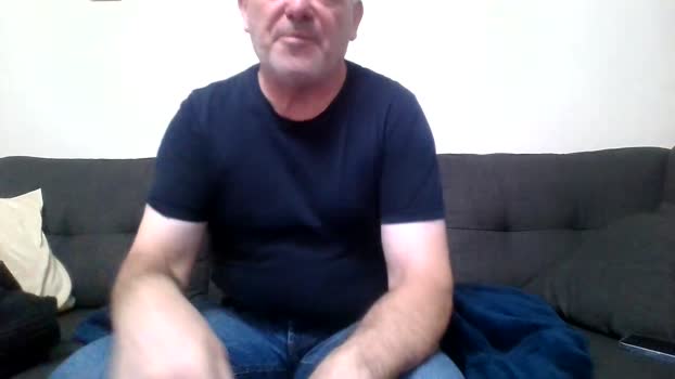 serialwanker2 fuckhard Webcam SHOW @ Cam4 31-12-2025