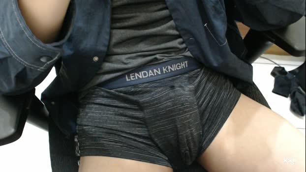 sk0072017 bigcock Webcam SHOW @ Cam4 01-01-2026