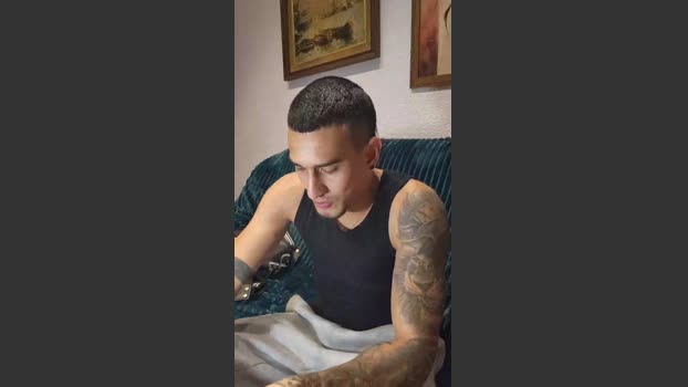 Andrewxxx9 sexymale Webcam SHOW @ Cam4 01-01-2026
